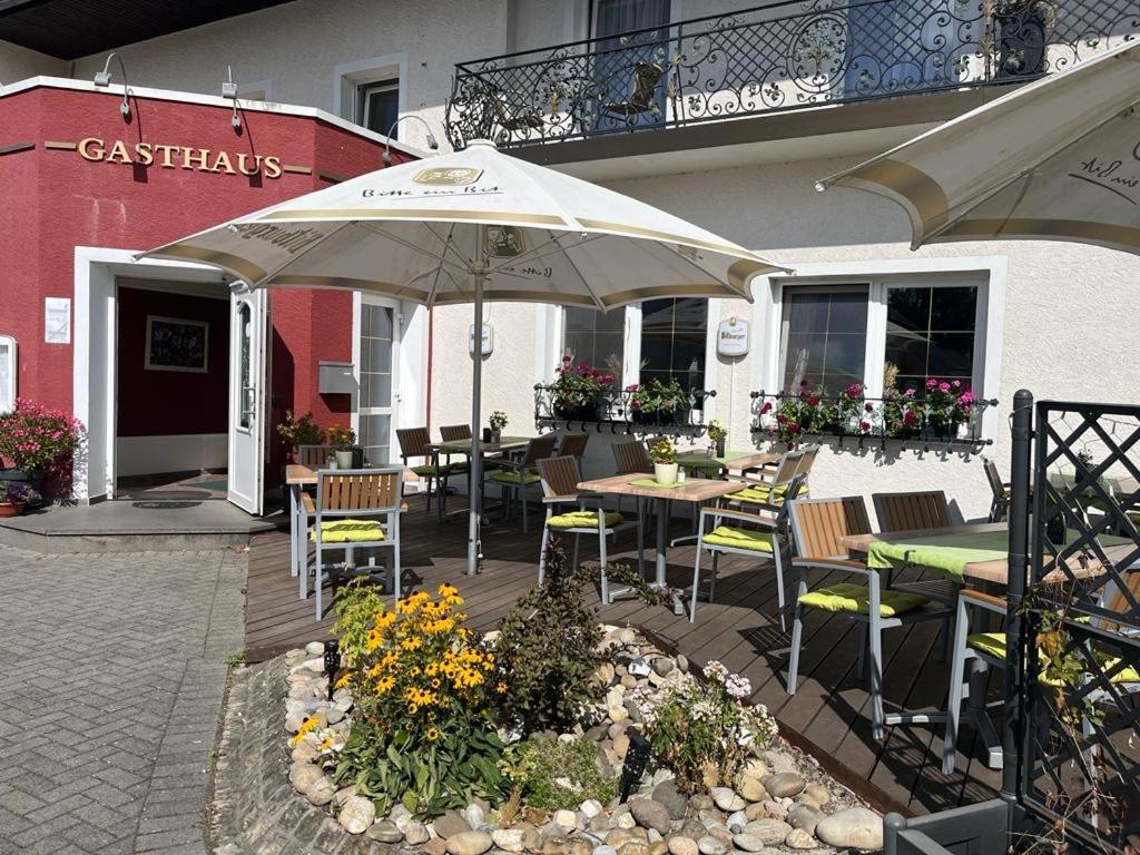 Gasthaus "Zur Alten Dorfschmiede" Metterich Dış mekan fotoğraf