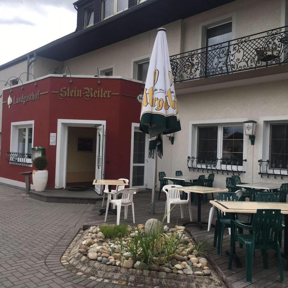 Gasthaus "Zur Alten Dorfschmiede" Metterich Dış mekan fotoğraf
